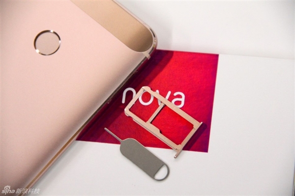 比iPhone 7美？华为5寸新机nova玫瑰金版图赏
