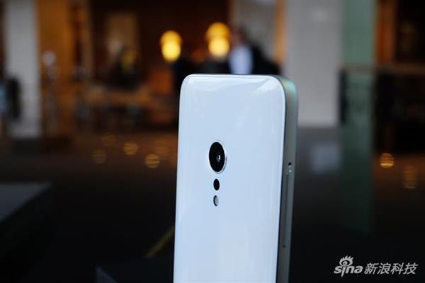 锤子M1/M1L首发评测：除了像iPhone还有什么？