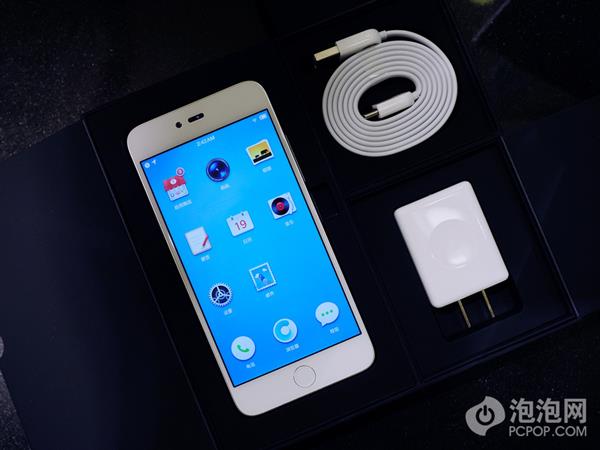 高光塑料新情怀 锤子Smartisan M1/M1L开箱