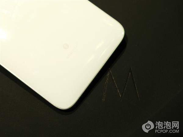 高光塑料新情怀 锤子Smartisan M1/M1L开箱