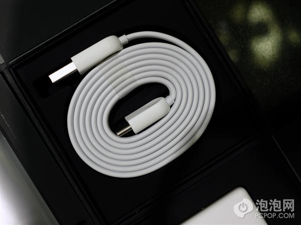 高光塑料新情怀 锤子Smartisan M1/M1L开箱