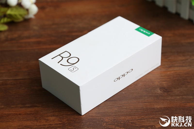 告别大白条！OPPO R9s首发评测：摄像头表现暴强