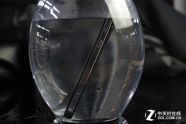 金刚2S评测：三防商务 