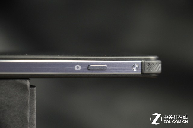 金刚2S评测：三防商务 