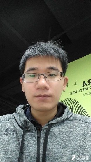 金刚2S评测：三防之外给你第四层安全感 