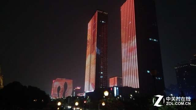 金刚2S评测：三防之外给你第四层安全感 