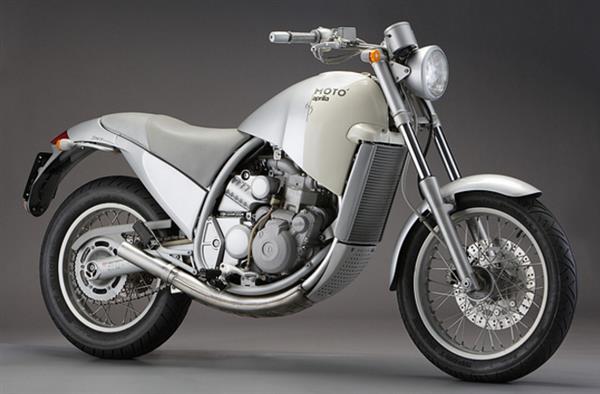 小米MIX背后的设计师Philippe Starck：曾为乔布斯造游轮