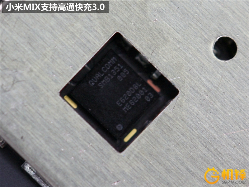 小米MIX概念机拆解：史上最强做工！
