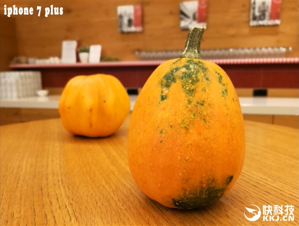 首发！华为Mate 9拍照对比iPhone 7 Plus：感受下