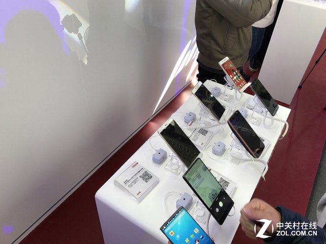 感受急速魅力 京东双十一高通手机专列 