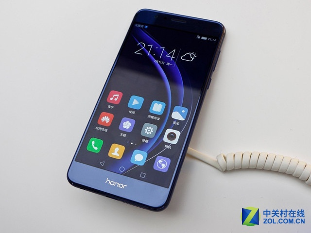 手机追求性能外 所有厂商都不忘这些点 