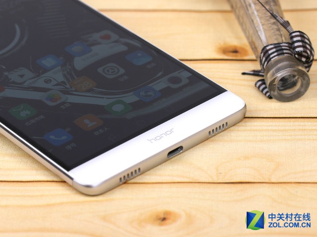 秋高气爽来“相照” 八大拍照手机推荐 