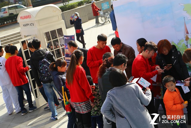 HUAWEI nova大篷车全国巡演西安秀上演 