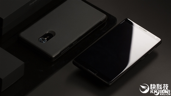 超小米MIX？官方自曝ZUK Edge发布时间：这画风