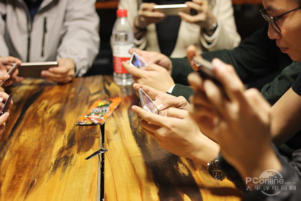 国产旗舰机发热对比 最烫的原来是它