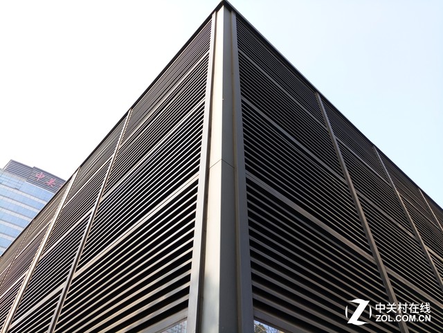 魅蓝X评测:首发Helio P20美得不一般 