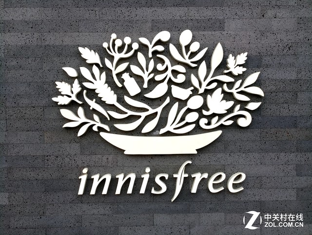 魅蓝X评测:首发Helio P20美得不一般 